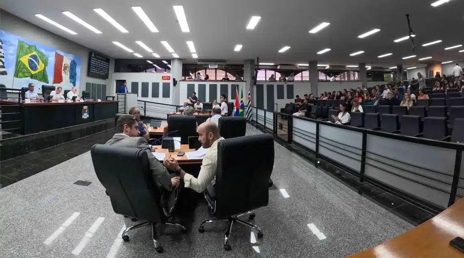 Câmara institui campanha permanente de combate à adultização infantil