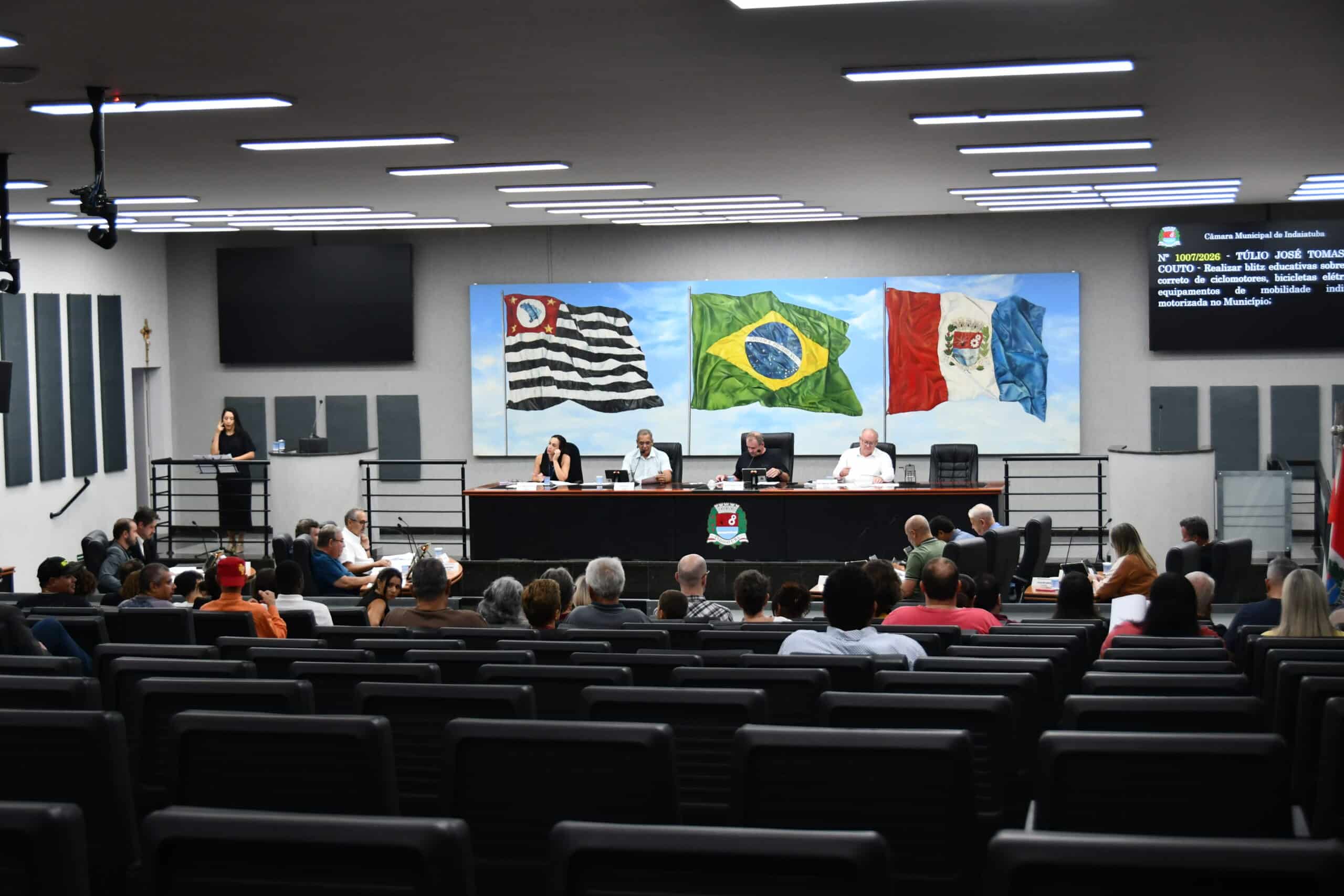 Câmara recebe diretrizes orçamentárias para 2027 propostas pelo Executivo