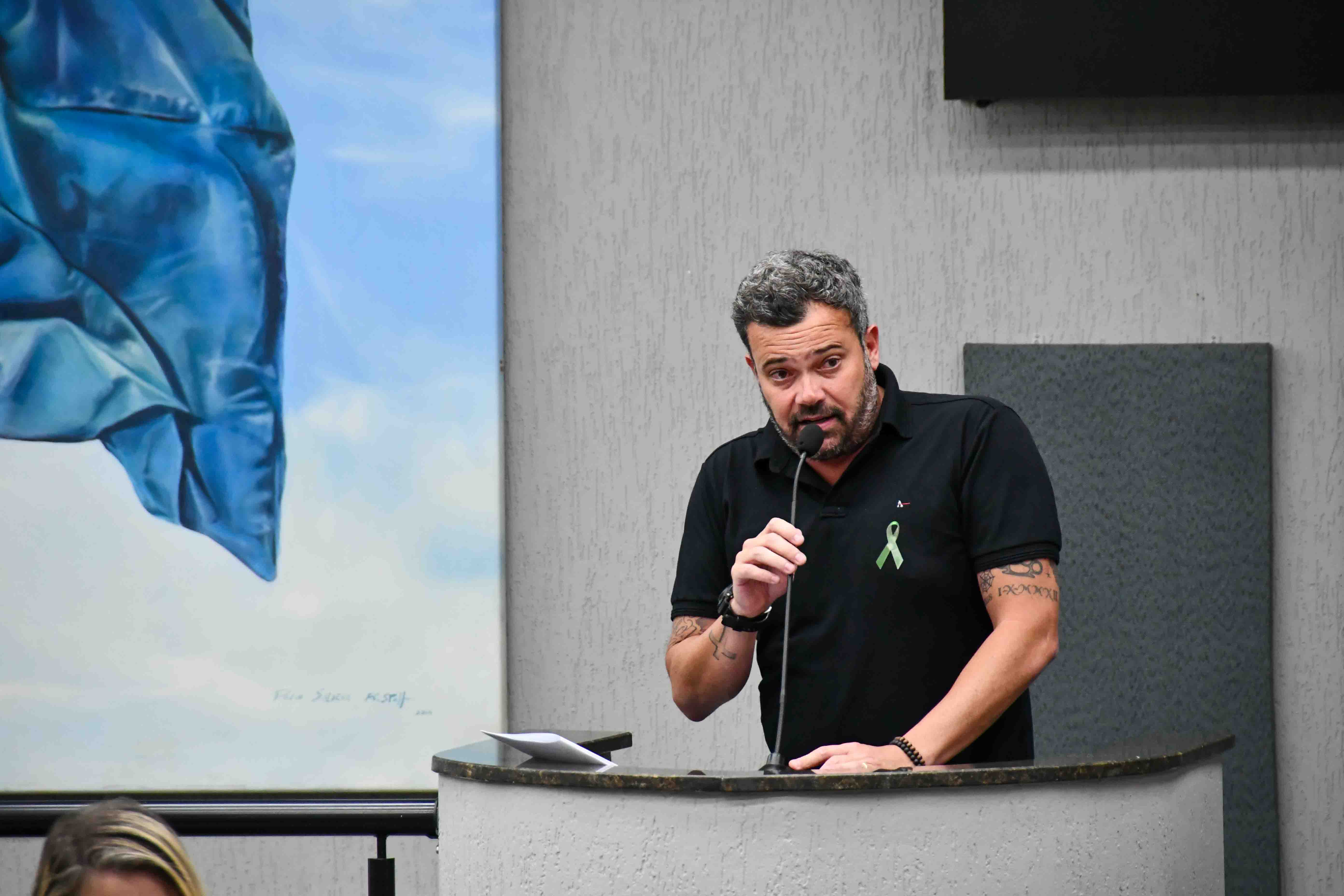 Aprovado projeto de lei que amplia o rol de práticas abusivas contra animais