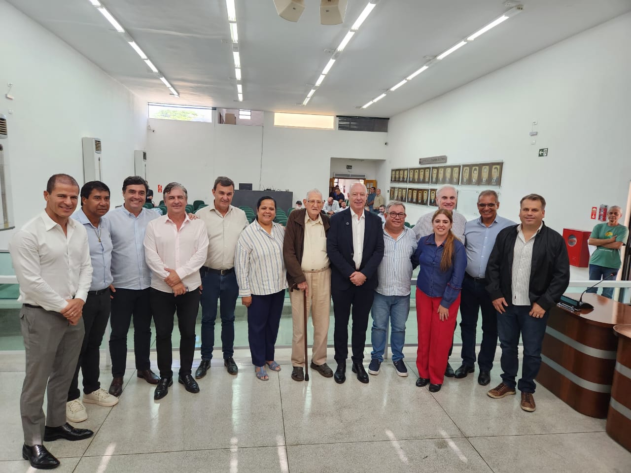 Em Cabreúva, vereadores participam de retomada das obras da Barragem do Piraí
