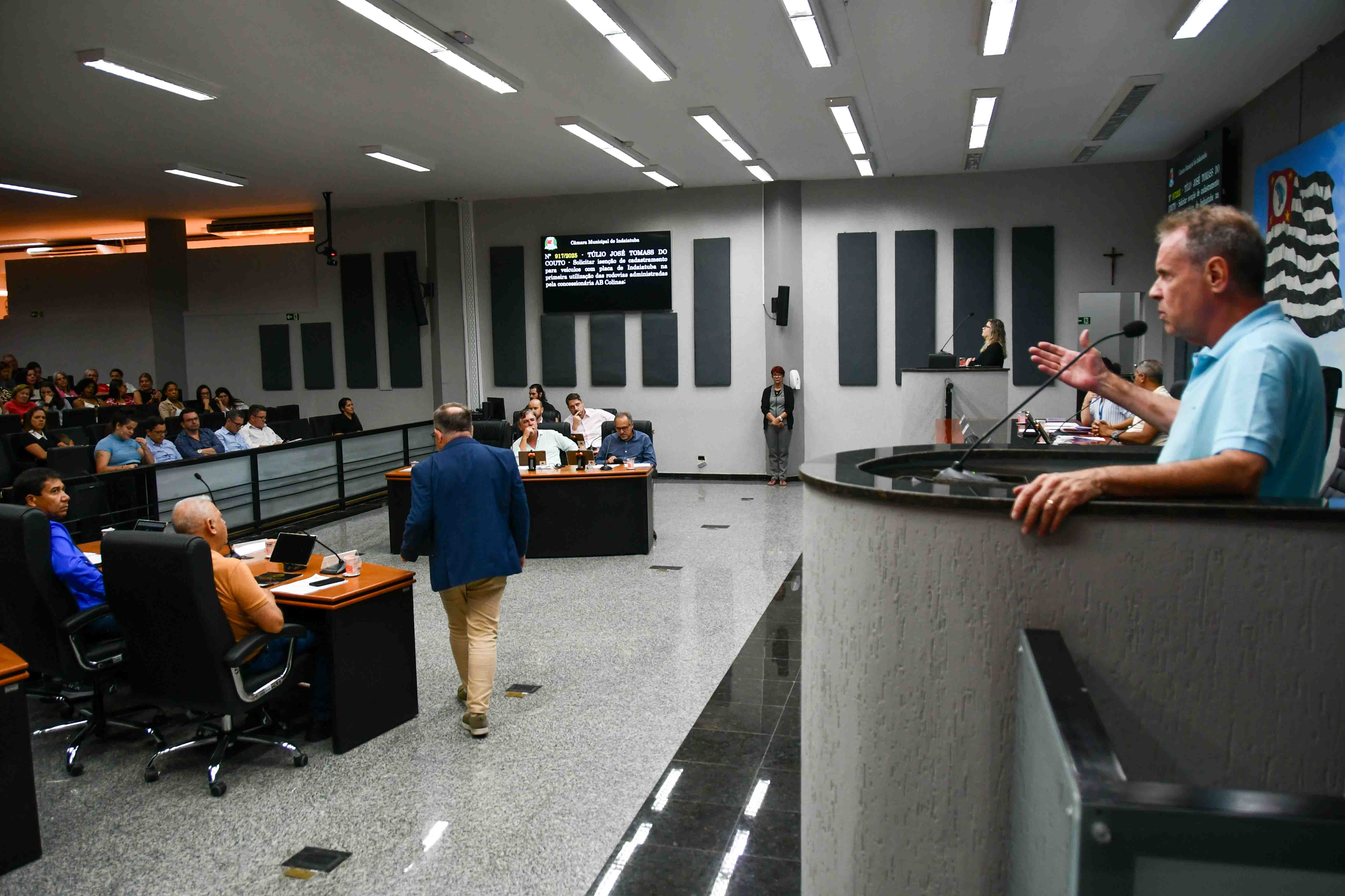 Lei reserva vagas de trabalho para moradores em situação de rua