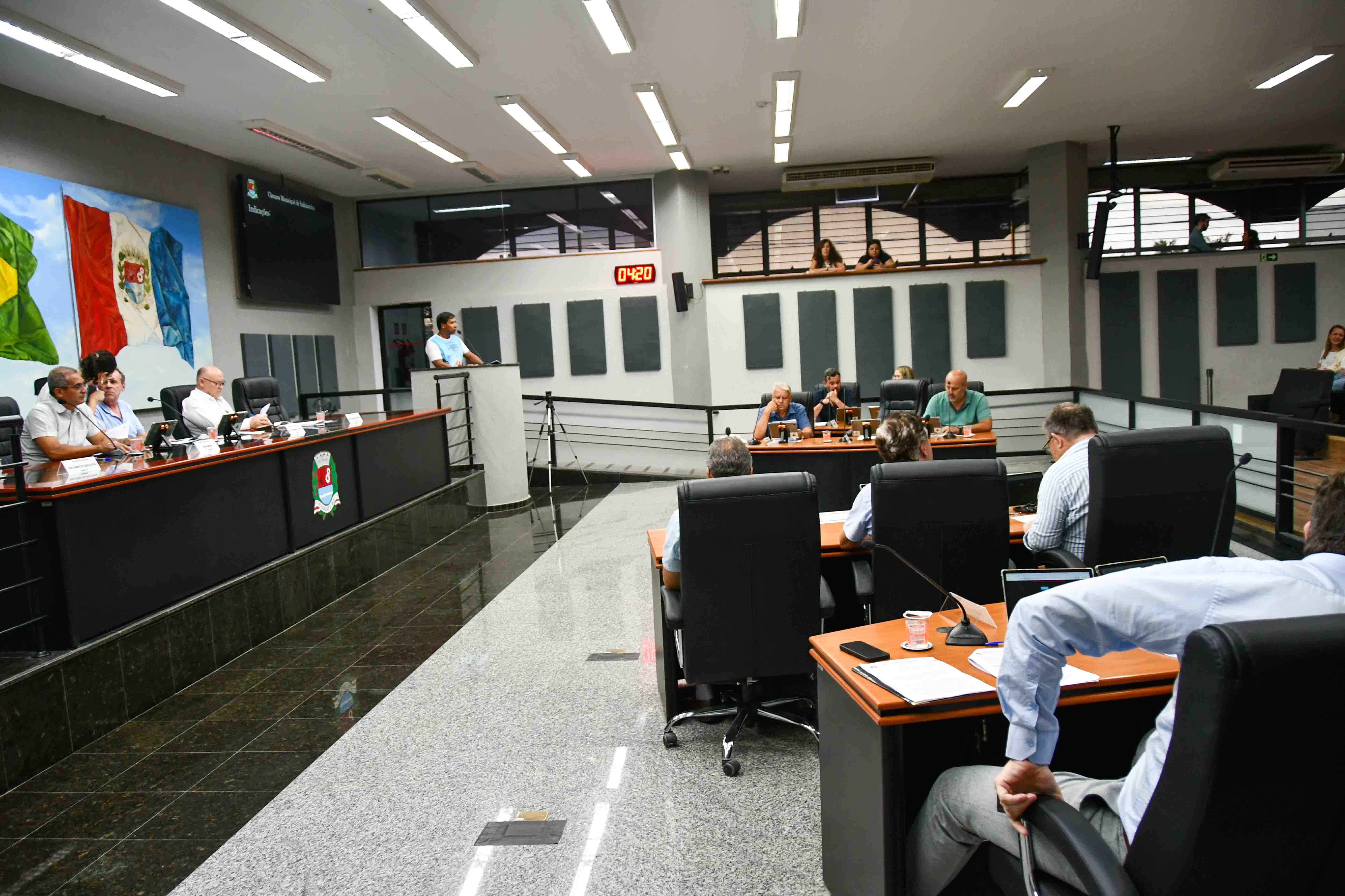 Vereadores analisam projeto de lei do Executivo de regularização fiscal – Refis